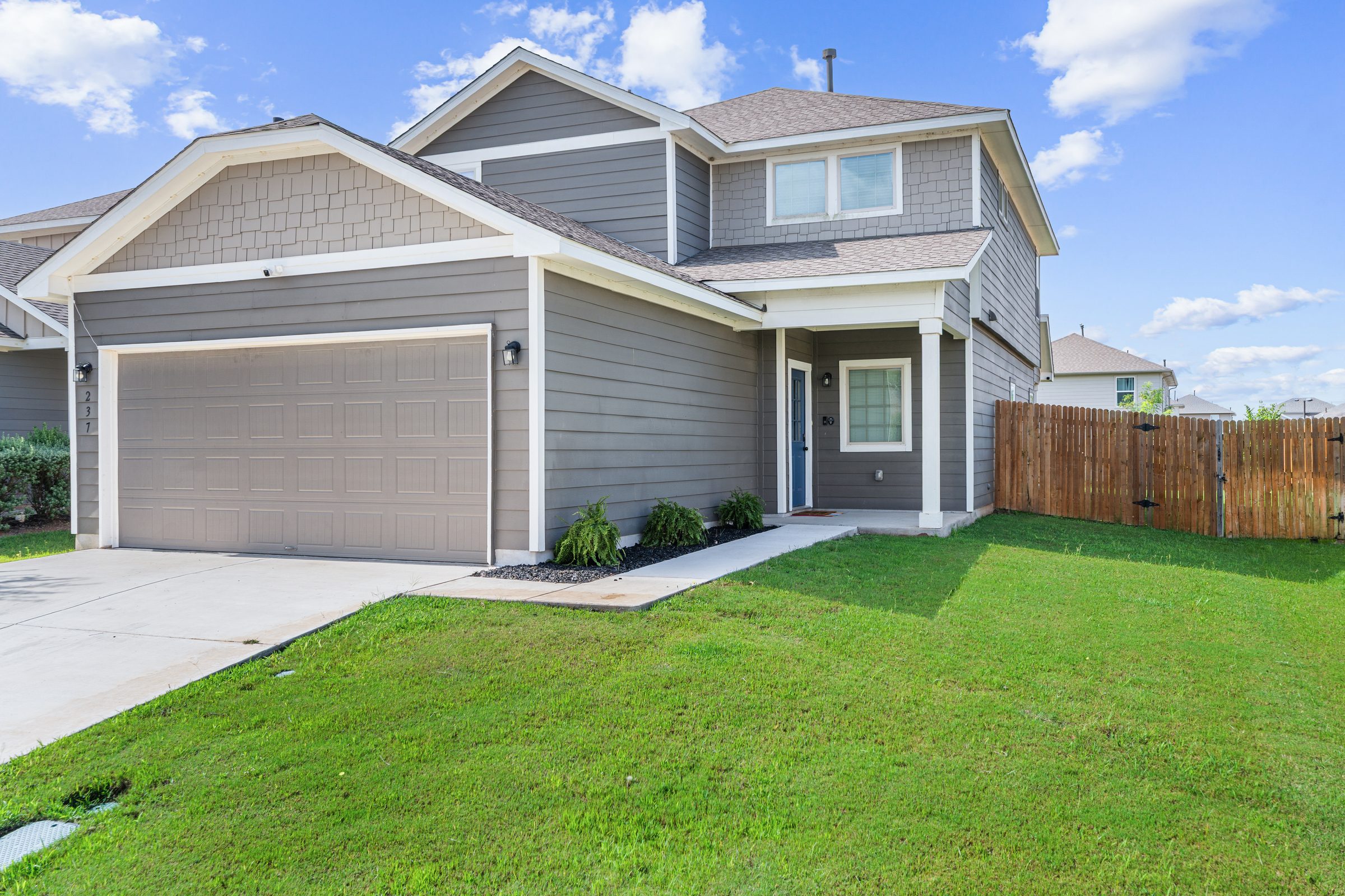 237 Driftwood Ln
